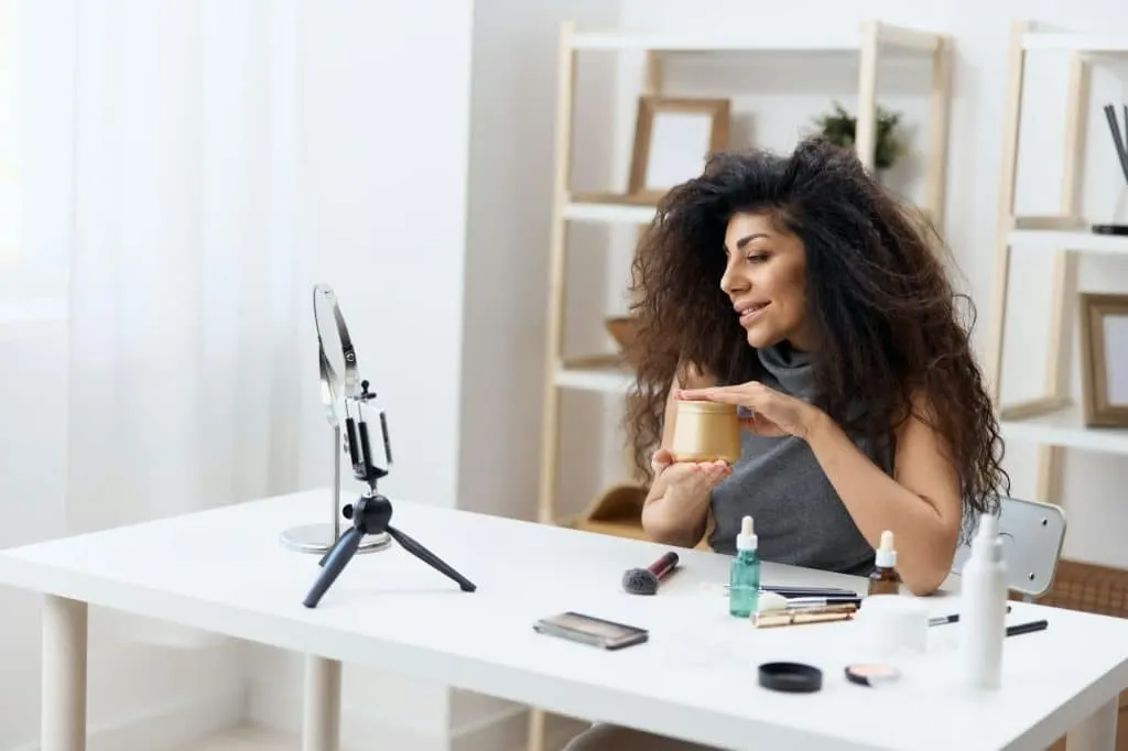 Créez une bannière YouTube en quelques étapes faciles