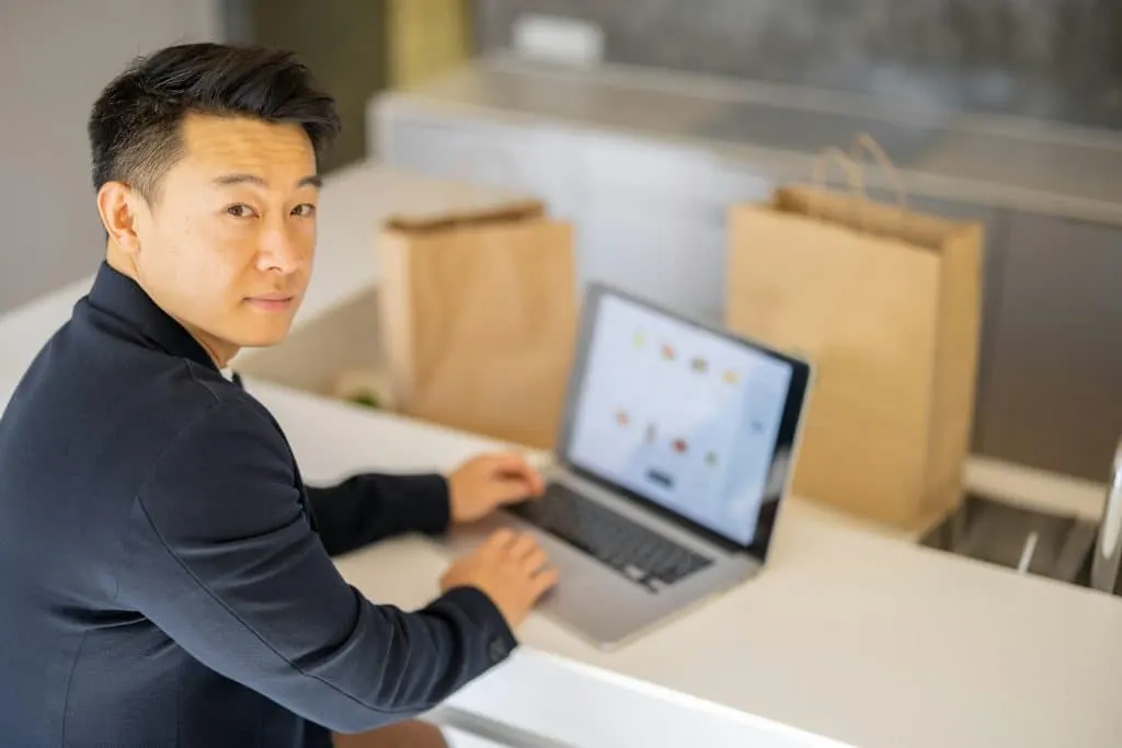 Créez votre boutique virtuelle en seulement quelques étapes ! Découvrez les secrets pour réussir votre business en ligne maintenant !