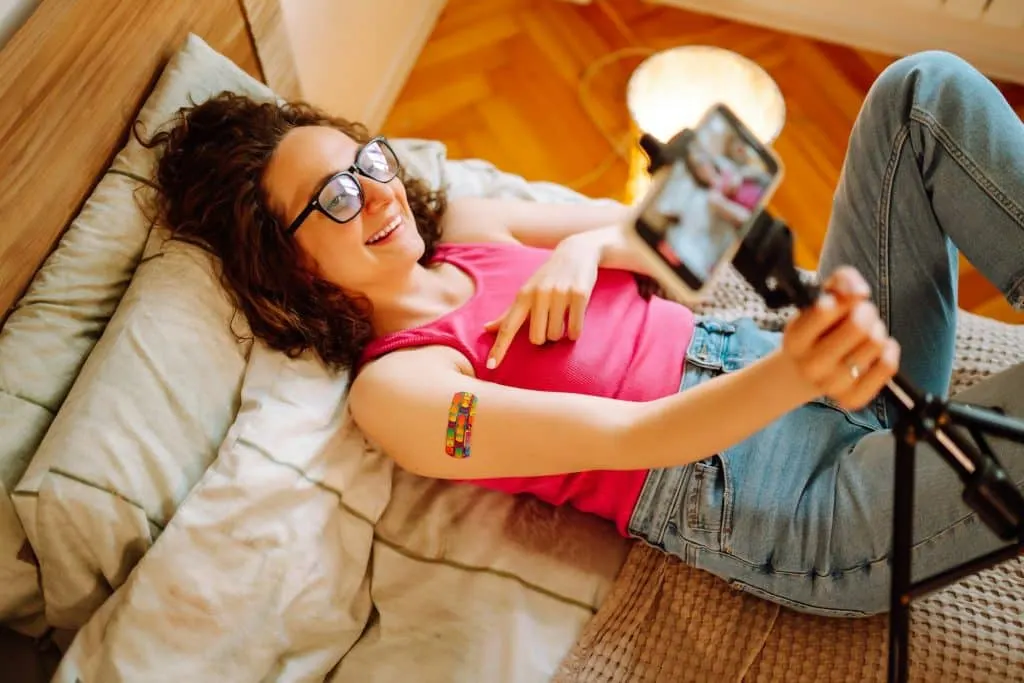 Transparent : Saoule de TikTok, plus de discrétion désormais 💋